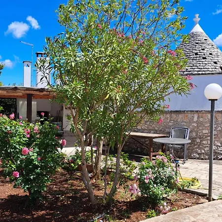 Holiday home Trullo Peppelilla *